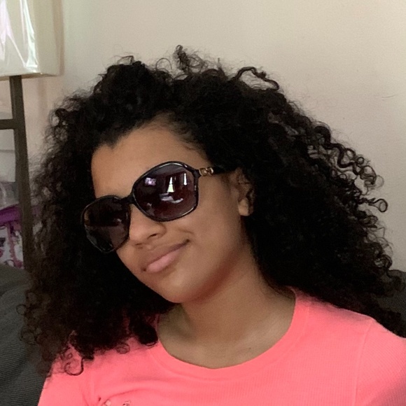 Coach Kissing C Sunglasses - Picture 8 of 8